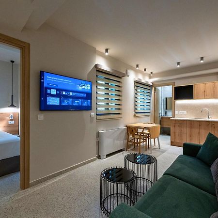 Asklipiou Cube - Kalamata Mediterranean Suites Exterior photo